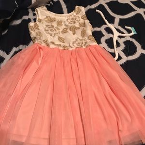Girls dresses